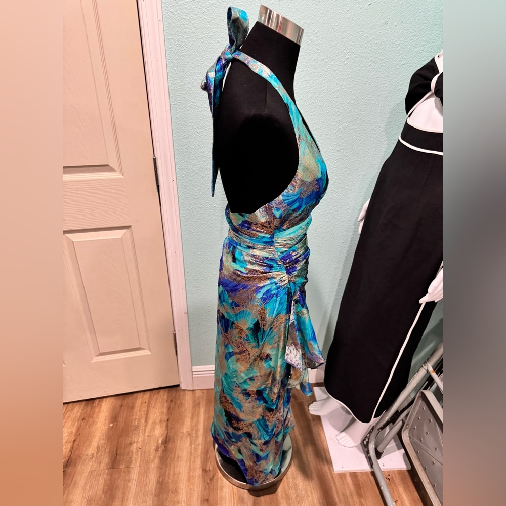 RAMY BROOK Hughes V-neck Midi Dress In Blue Floral NWT - Picture 3 of 7
